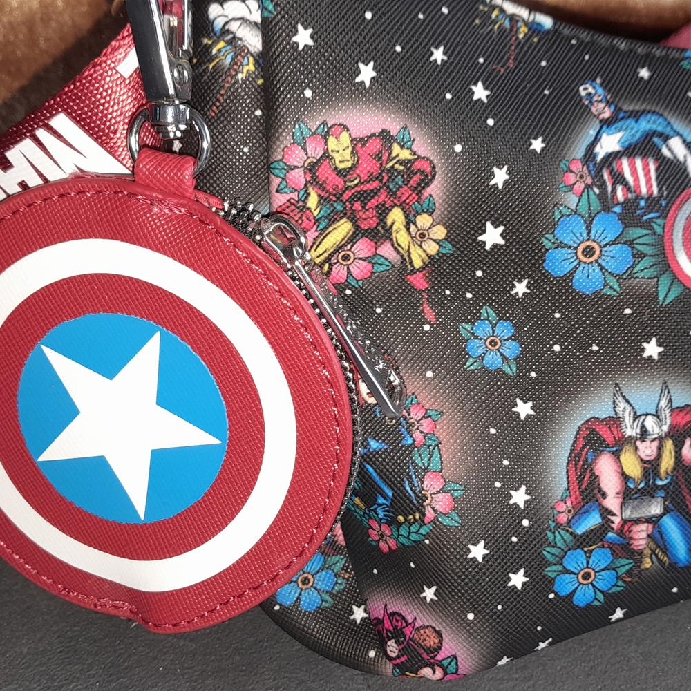 Marvel Loungefly Black and Red Superhero Bag  With Coin Pouch NWOT - Picture 5 of 12